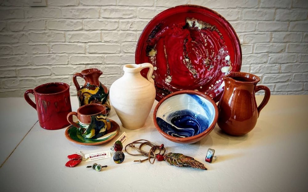 Vajilla de cerámica “Primavera” (27 piezas) – Artesanía de Castilla-La  Mancha
